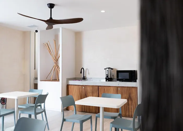 Suut Boutique Hostal Playa del Carmen